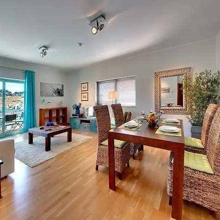 Marina Sea Residence Apartment *
