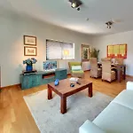 Marina Sea Residence *